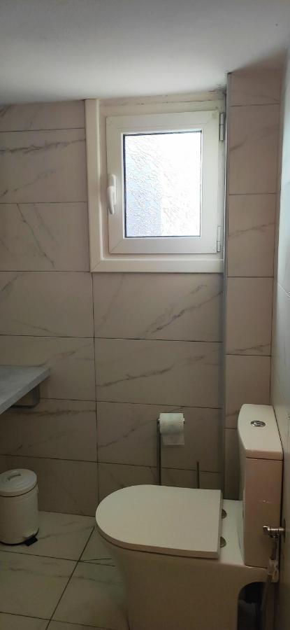 Nice Apartment Near City Center Athens Exterior photo